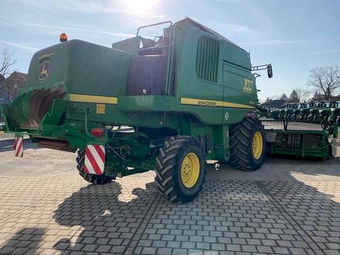 JOHN DEERE W540